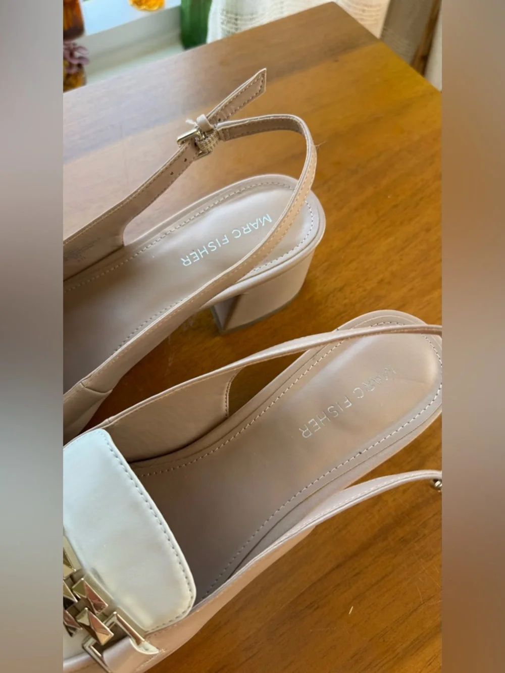 Slingback Pumps – Size 8.5 Marc Fisher Graci Chic Neutral with Gold Chain Detail - Picture 5 of 11